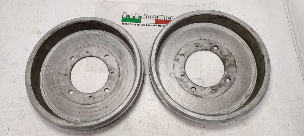 PAIR OF DRUM BRAKES FIAT 1100 A/B/E MUSONE 1940s (MG308) 