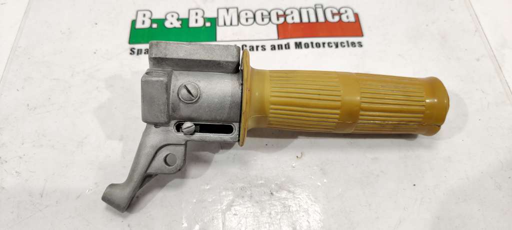 GUIDON DE COMMANDE DE GAZ DIVERS CYCLOMOTEURS PIAGGIO BENELLI MALAGUTI (FH427)