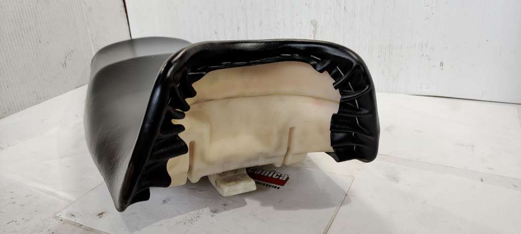 ORIGINAL SEAT YAMAHA ZX 10 (FH628)