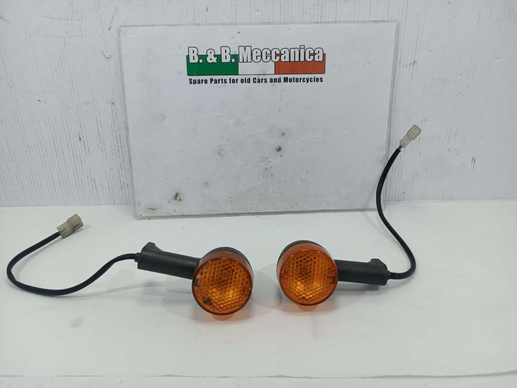 Coppia Frecce Anteriore Grigio Scuro Per 50 Scarabeo/Rally/RS - Compatibile, Portalampada BA15S - Foto 8