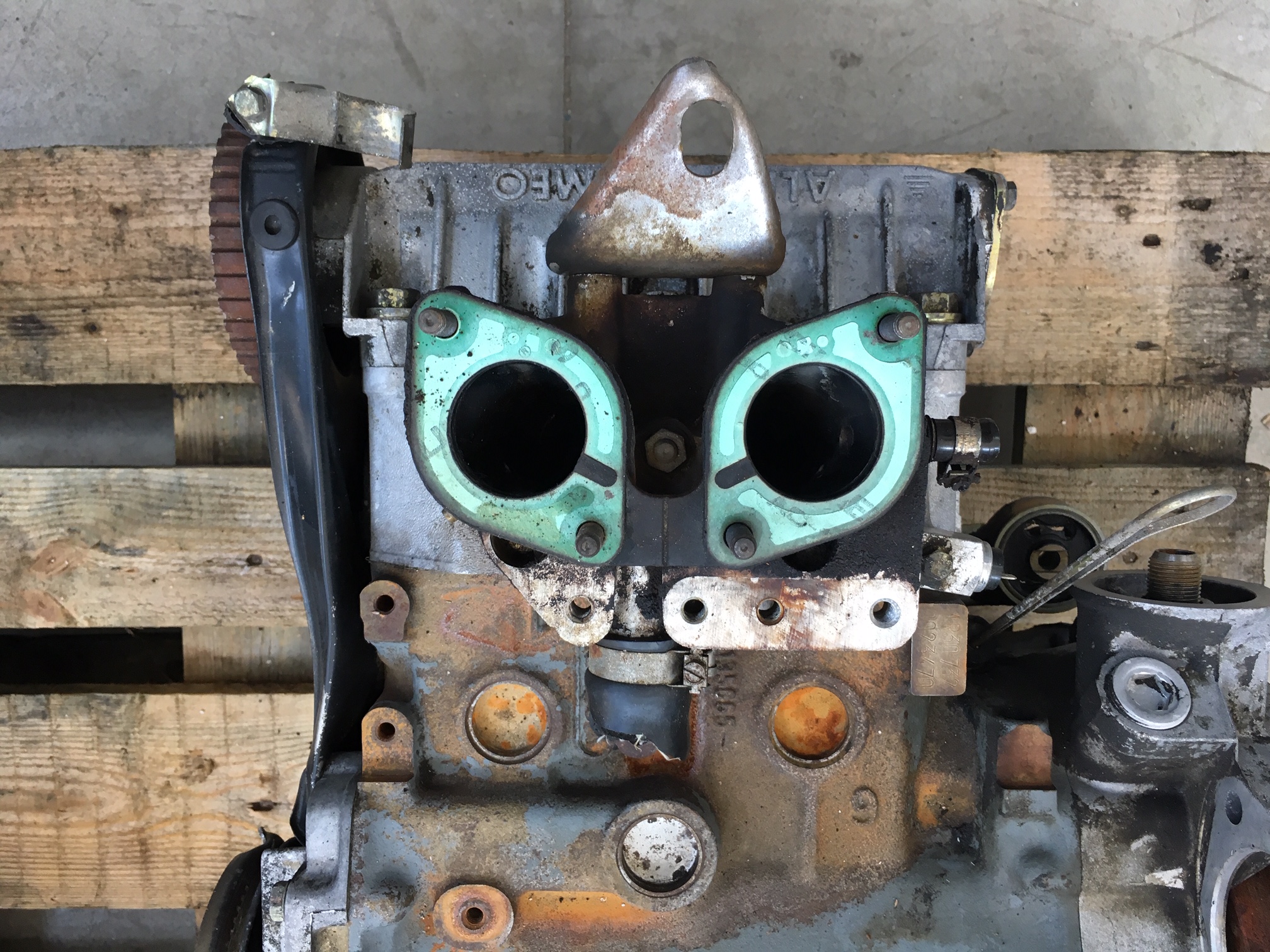 RICAMBI MOTORE AUTO BLOCCO MOTORE ALFA ROMEO CARBURATORI 33 BERLINA