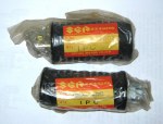 COPPIA PEDANE ANTERIORI PAIR OF FRONT PEGS SUZUKI GS GN 1980 IN POI COD 43550 - 4900