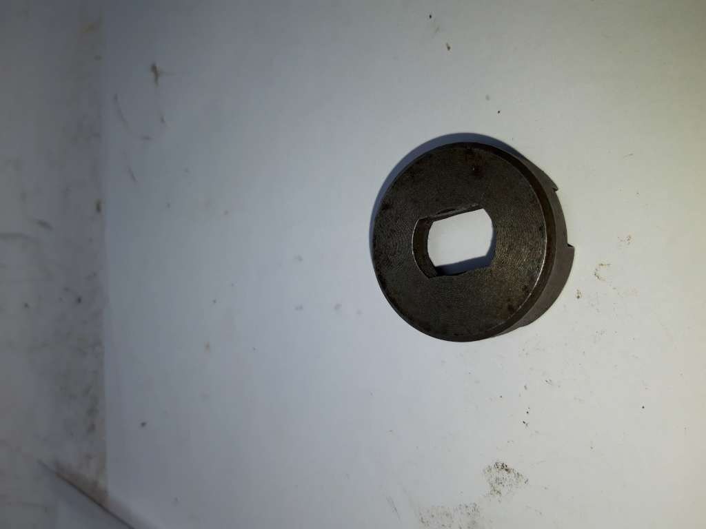 16047 image