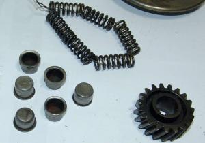 GRUPPO FRIZIONE CLUTCH UNIT BENELLI LETIZIA 3 MARCE (MS3)