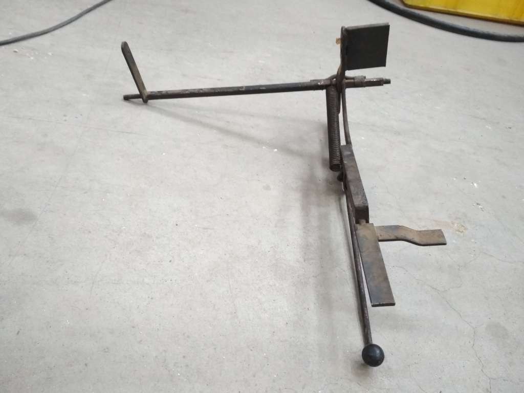 17906 image