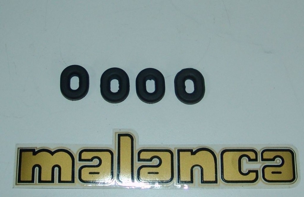 GOMMINO OVALE SILENT BLOCK PER FIANCATE CARENE MALANCA