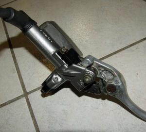 POMPA FREZIONE ANTERIORE HONDA VFR 750 F 1990 (B107)