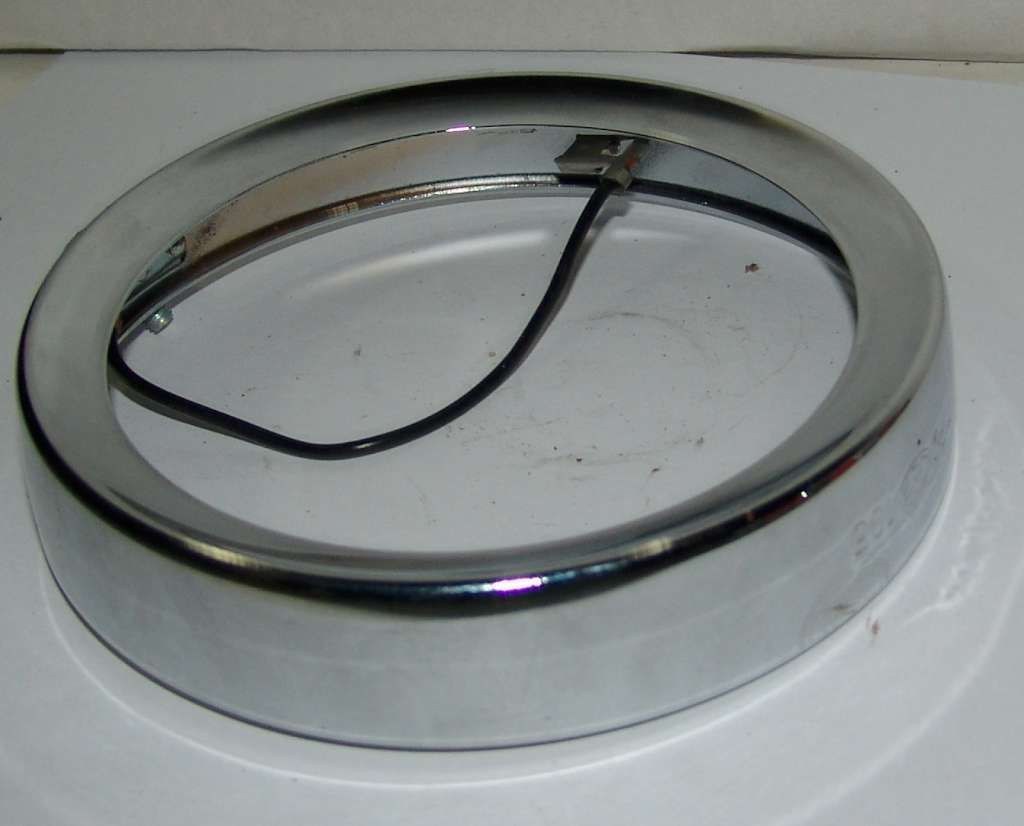 CERCHIETTO FANALE ANTERIORE CEV 105