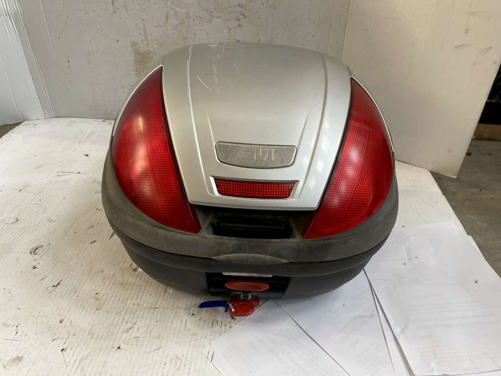 29657 image