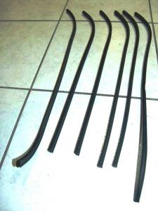 STRISCE IN GOMMA POGGIA PIEDI VESPA LML ADATTABILI PER PX (VP4)