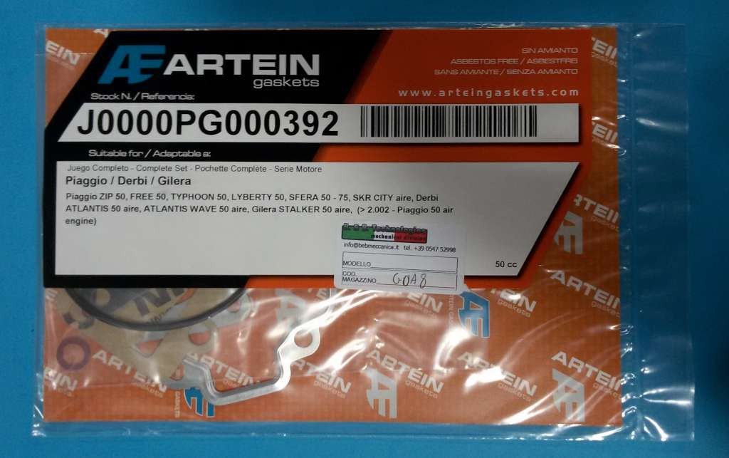 SERIE GUARNIZIONI GASKET KIT PIAGGIO DERBI GILERA (GUA8)