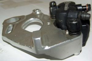 PINZA FRENO POSTERIORE REAR CALIPER BREMBO (BB96)