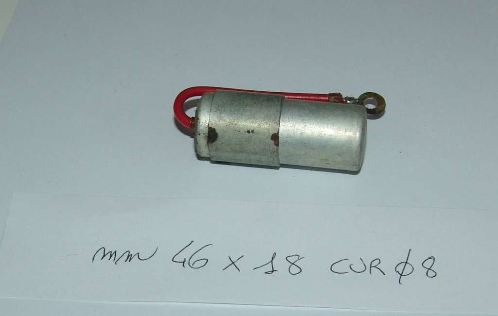 CONDENSATORE CAPACITOR mm 46 x 18 CUR08