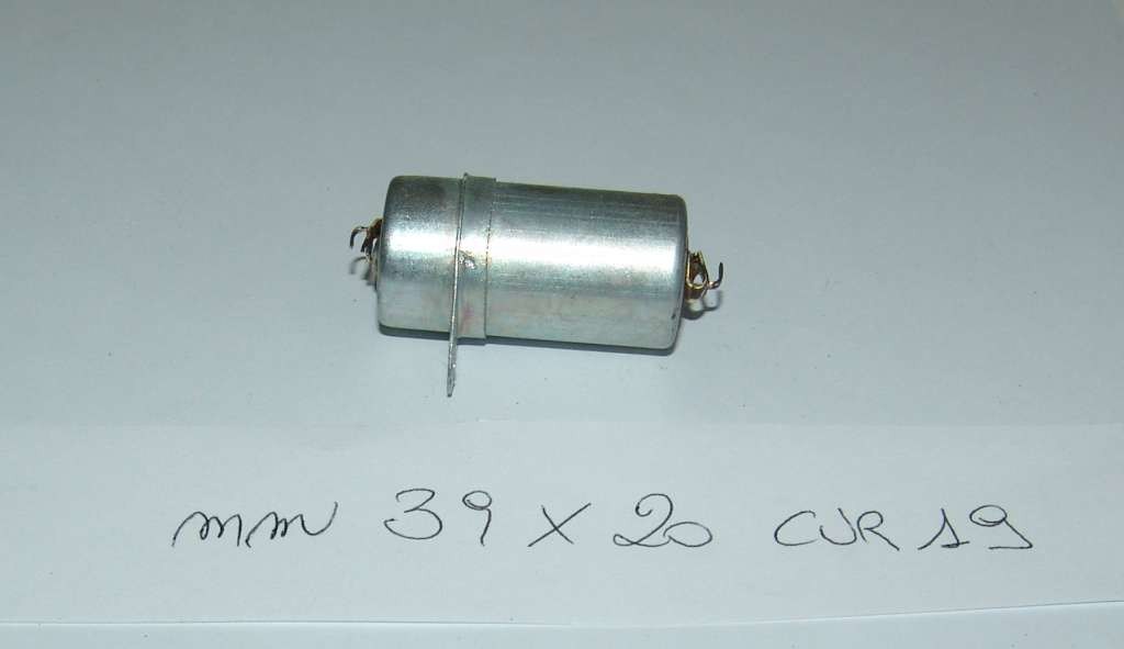 CONDENSATORE CAPACITOR mm 39 x 20 CUR19