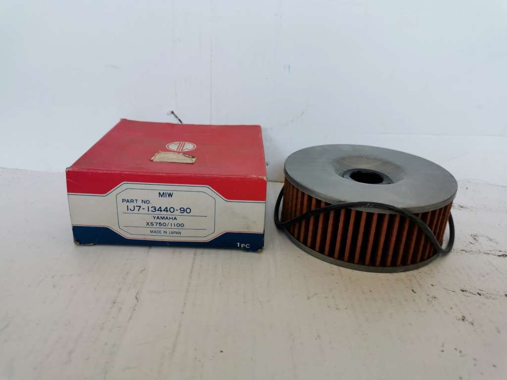 39010 image
