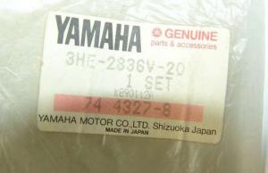 KIT ADHESIVE ADESIVI YAMAHA FZR600 1989 SX LATO SINISTRO (RK13)