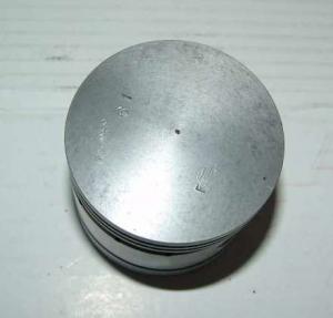 PISTON KOLBEN PISTONE 5015 MORINI GILERA DUCATI ECC.  C118 D.61