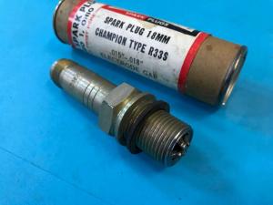 CANDELA CHAMPION TYPE R33S PASSO 18mm PER MOTORE STELLARE AEREO