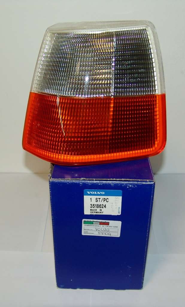 FARO FRECCIA ANTERIORE SINISTRA VOLVO 700 900 (FF04)