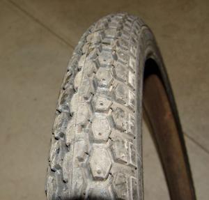 PNEUMATICO TIRE SCOLPITO CONTINENTAL 2 X 22 SCOLPITO (PN093)