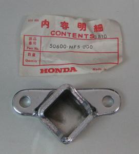 SUPPORTO PEDANE ORIGINALE PER HONDA VT 500 C 50600-MF5-000