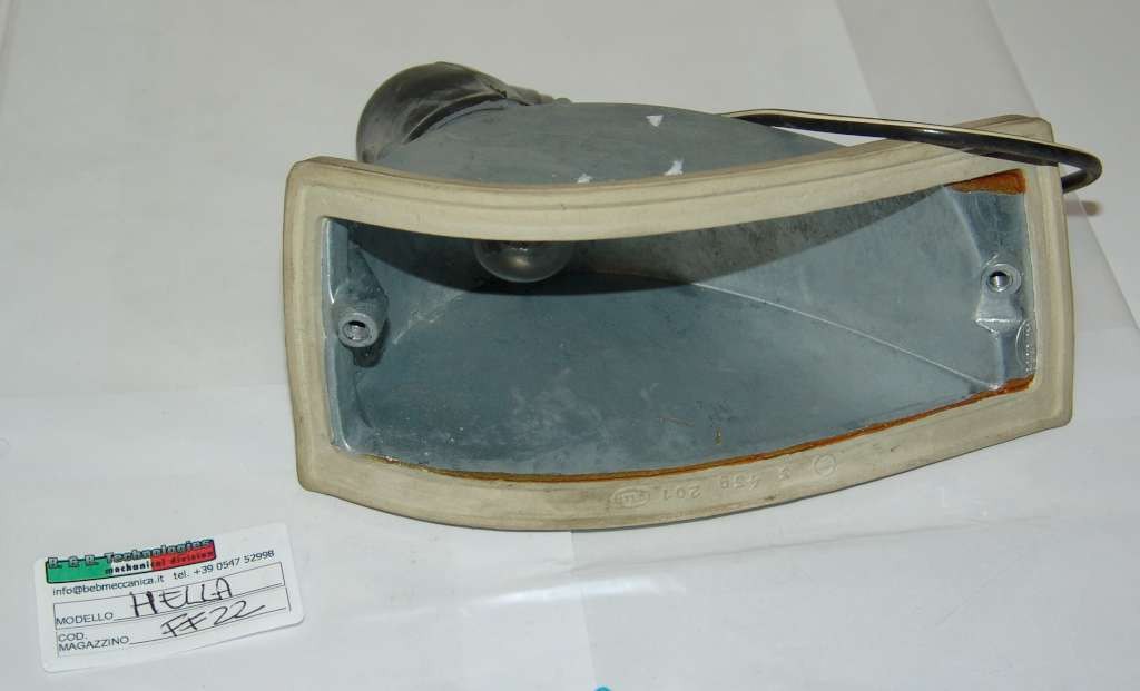 PARABOLA FARO LUCE HELLA E1 32607 R6 DESTRO (FF22)