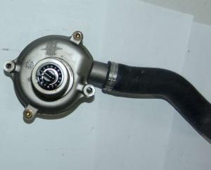 TUBO RACCORDO LIQUIDO DI RAFFREDDAMENTO CON POMPA PIPE FITTING COOLANT PUMP MV AGUSTA F4