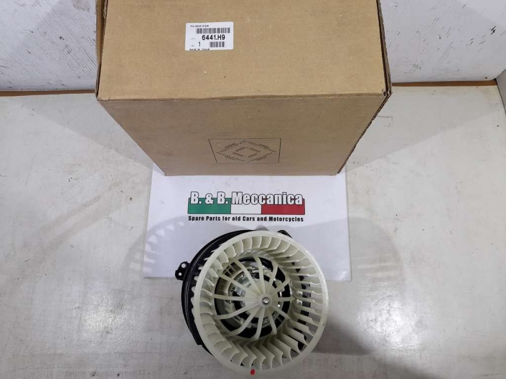 61696 image