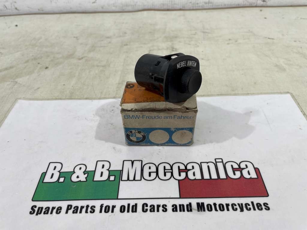 61752 image