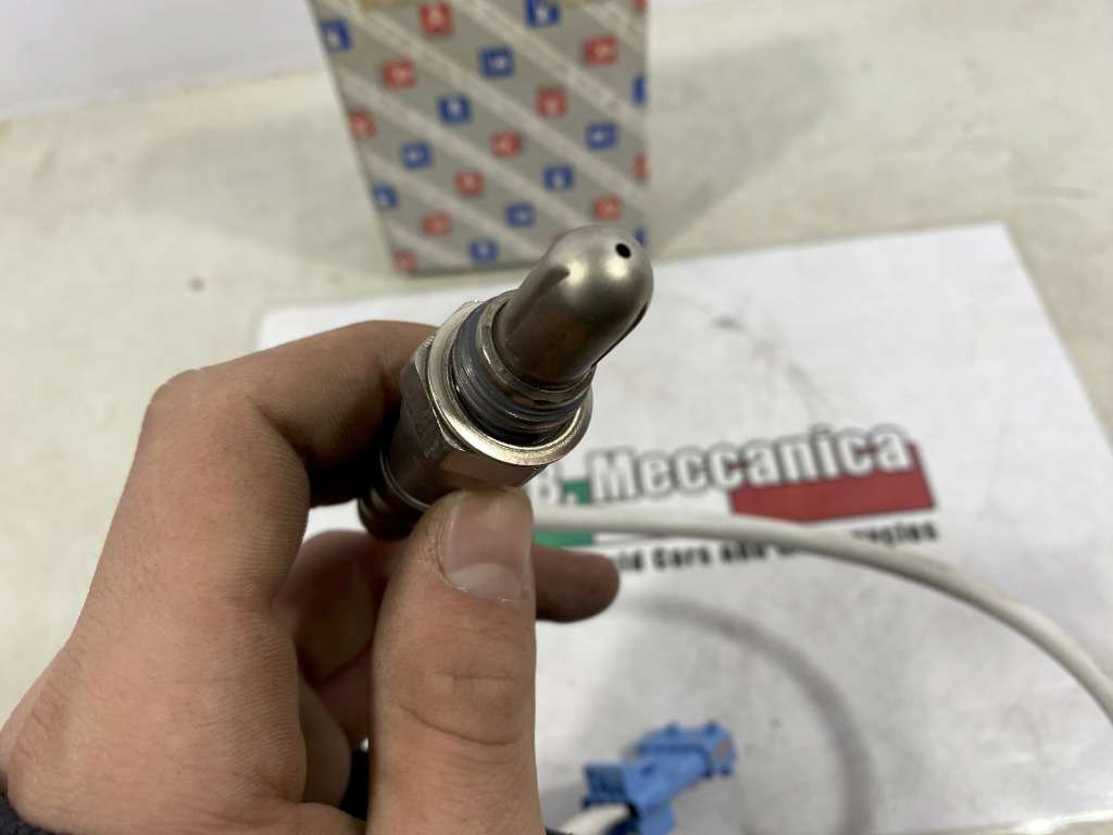 61870 image