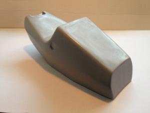 SELLA VETRORESINA FIBERGLASS SADDLE SUZUKI GS 1000 COD.611