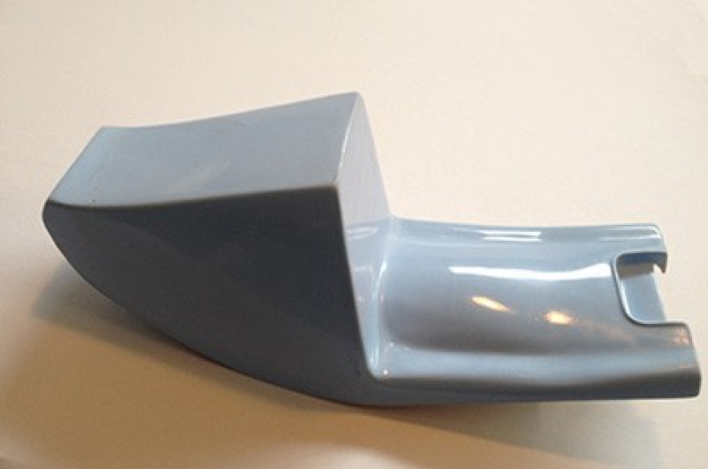 SELLA VETRORESINA FIBERGLASS SADDLE YAMAHA TZ 350 COD.388