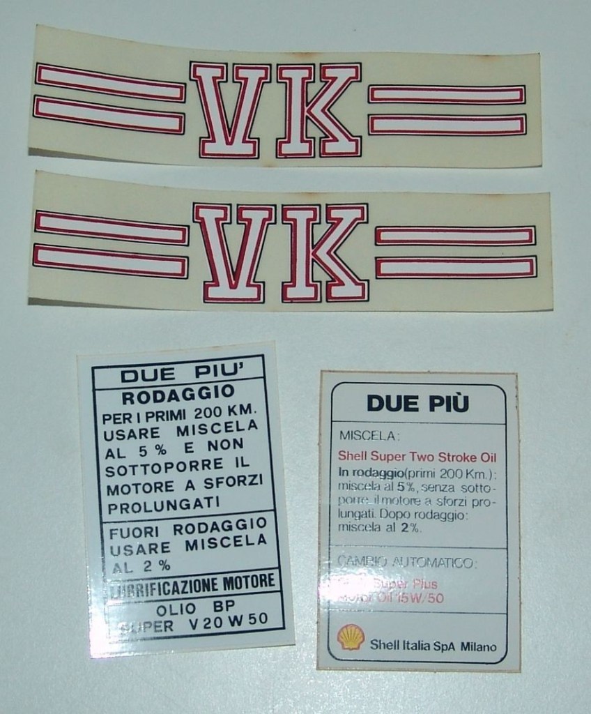 decalcomanie adesivi decals stickers ciclomotore KIT MALANCA DUEPIU VK + MISCELA