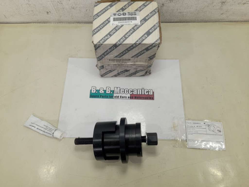 70462 image