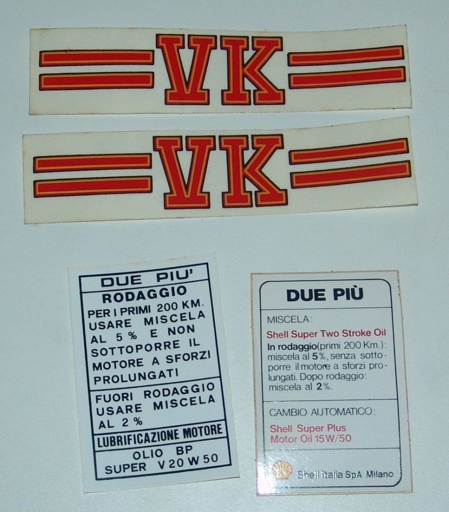 decalcomanie adesivi decals stickers ciclomotore KIT MALANCA DUEPIU VK + MISCELA