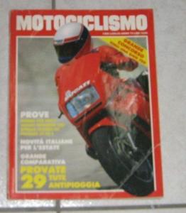 RIVISTA MOTOCICLISMO MOTO D\'EPOCA VFR INTRUDER TUAREG