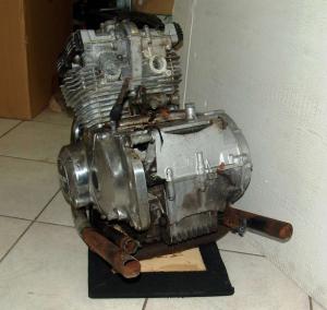 BLOCCO MOTORE ENGINE BLOCK SUZUKI BICILINDRICO TIPO J501 500??