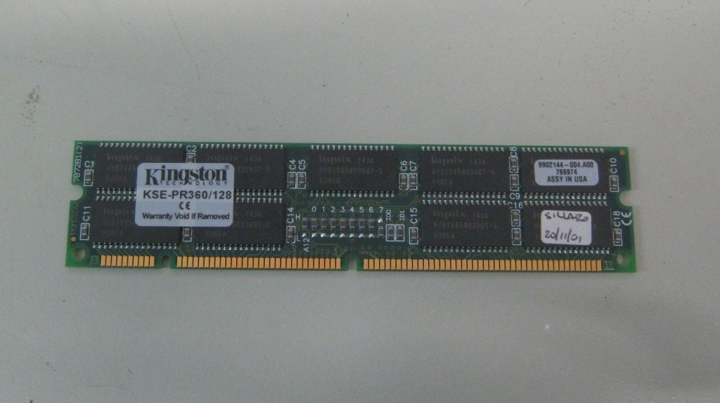 RAM KINGSTON 128 MB PER SERVER SIEMENS PRIMERGY 460