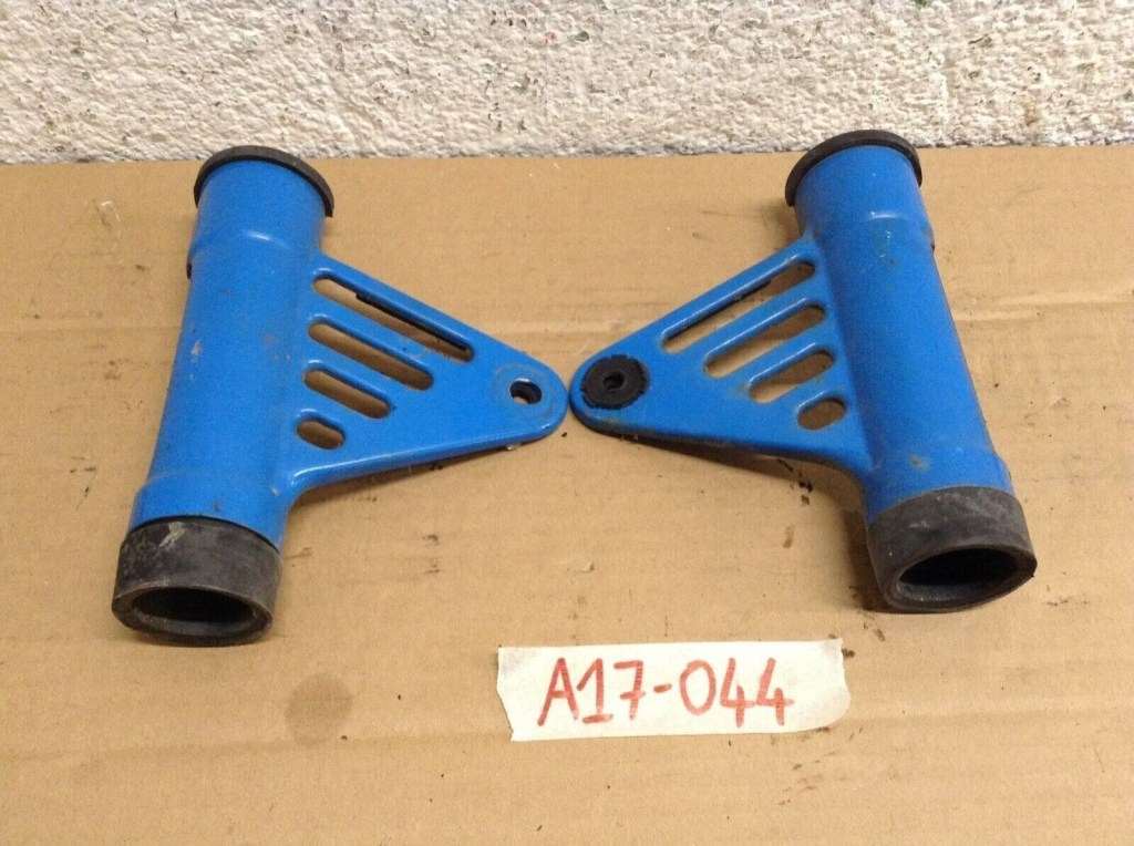 A17-044 image