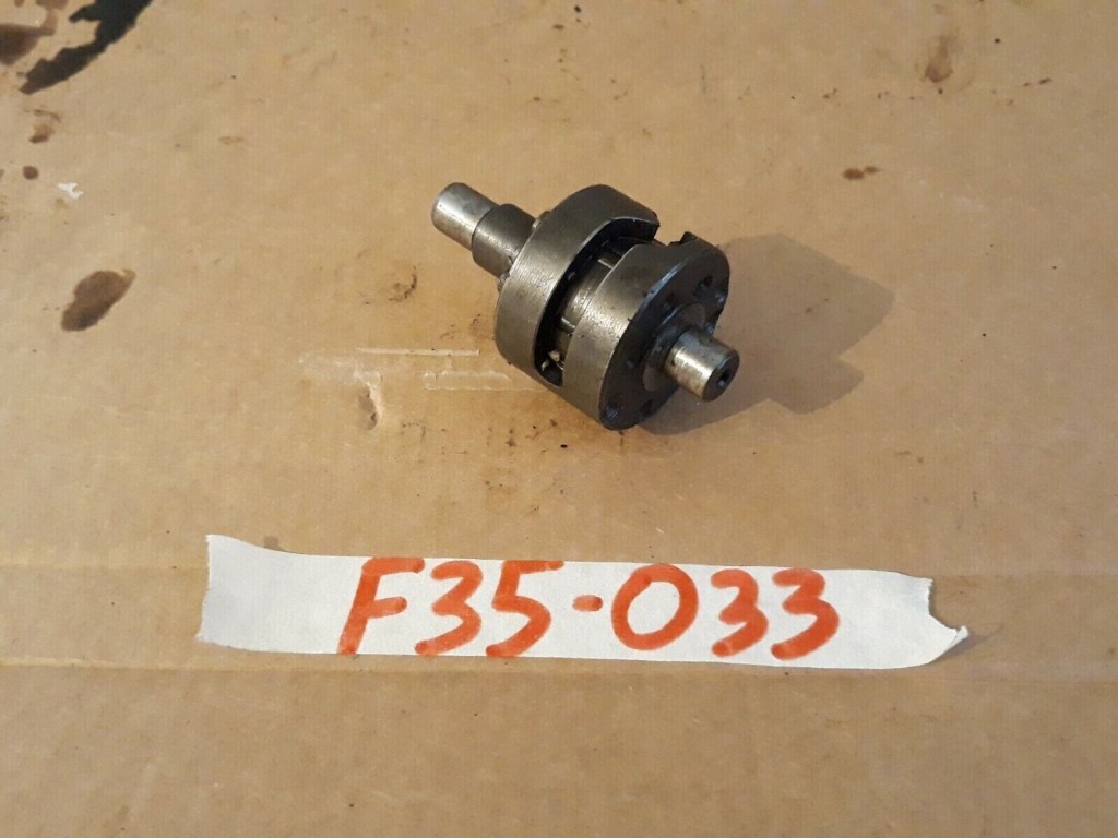 F35-033 image