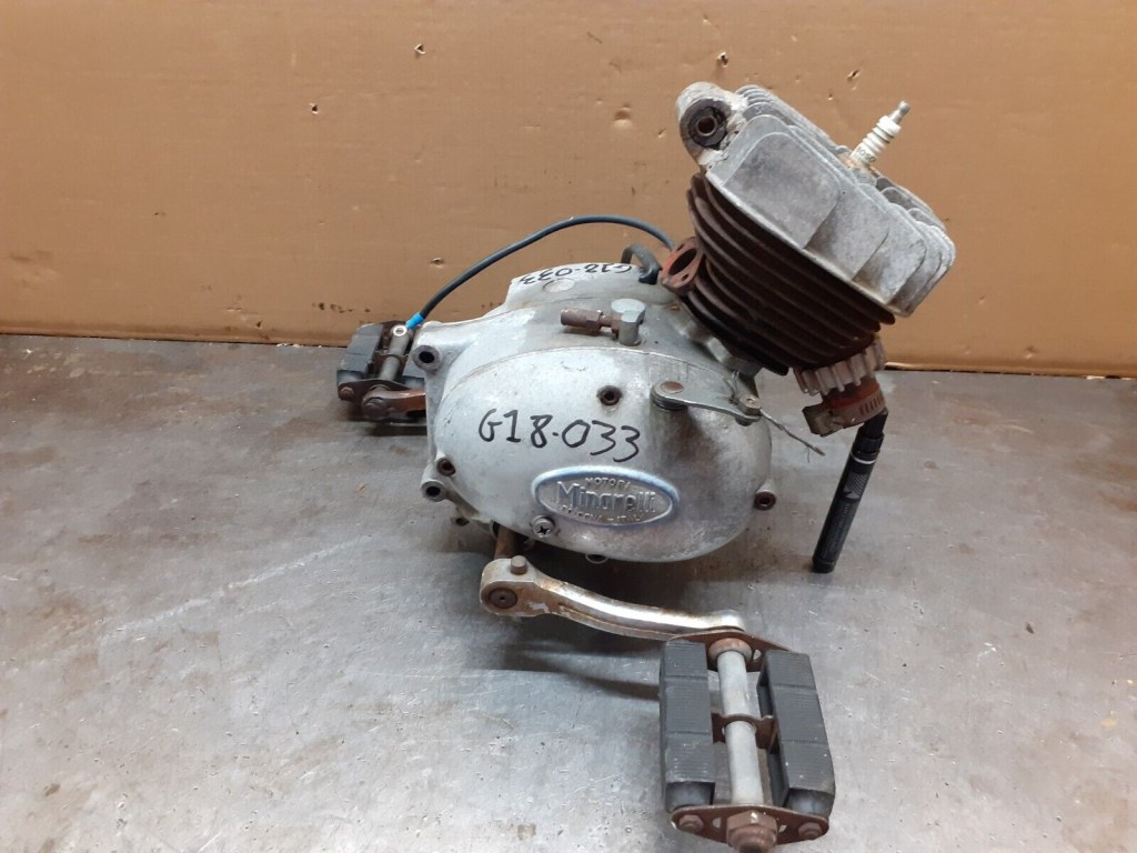 G18-033 image